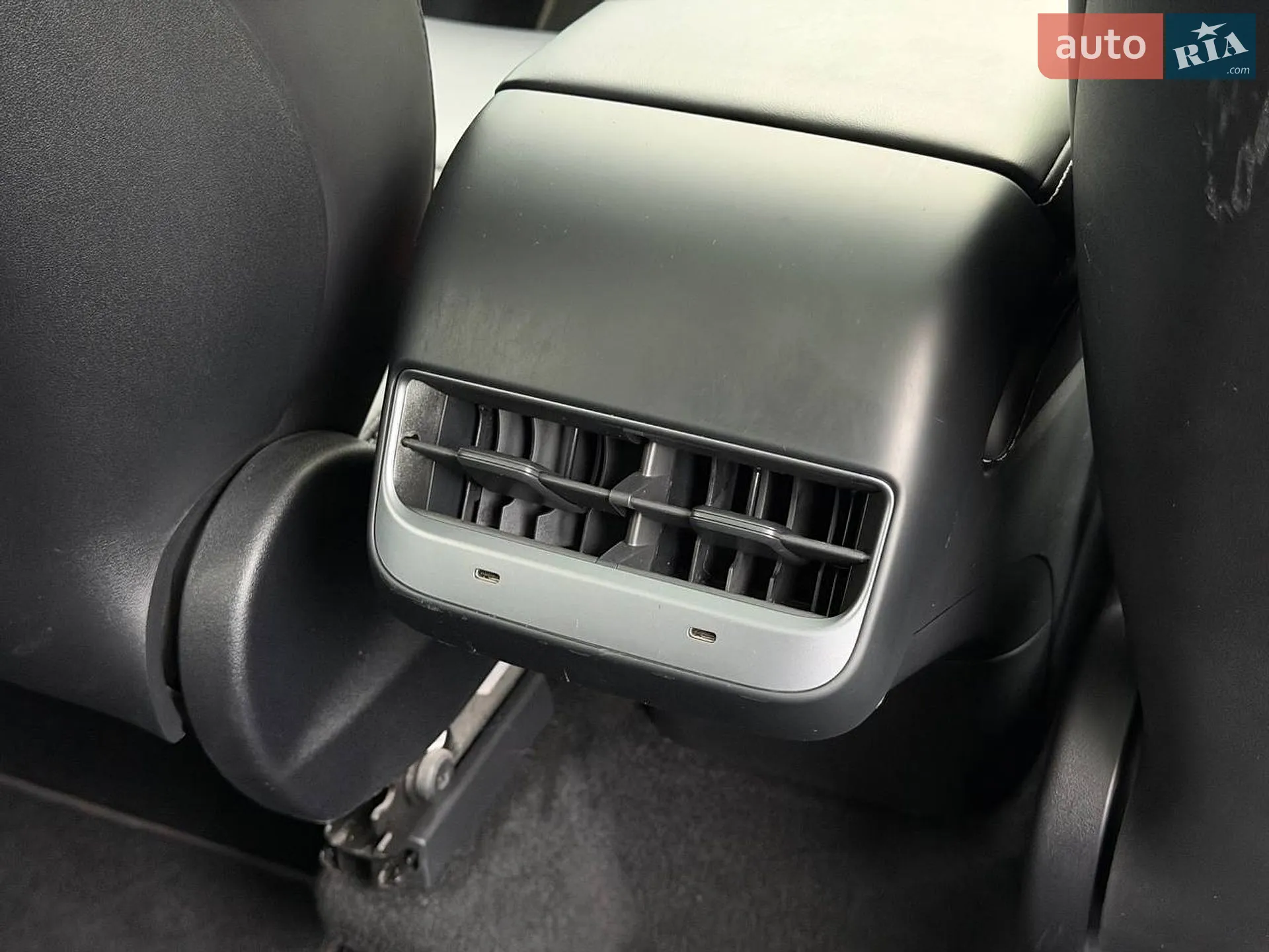 2022 Tesla Model Y - мініатюра 25