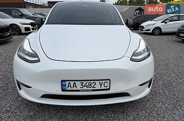 Позашляховик / Кросовер Tesla Model Y 2020 в Києві