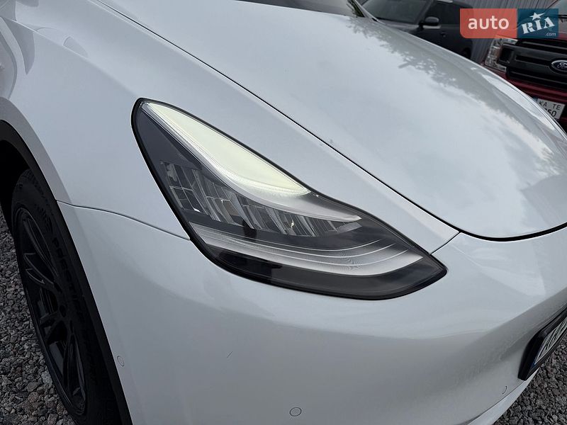 Позашляховик / Кросовер Tesla Model Y 2020 в Києві
