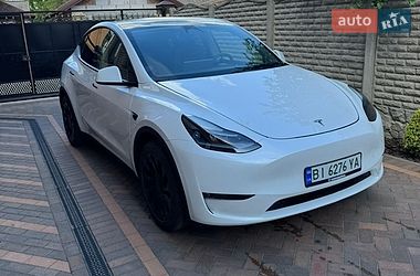 Внедорожник / Кроссовер Tesla Model Y 2022 в Полтаве