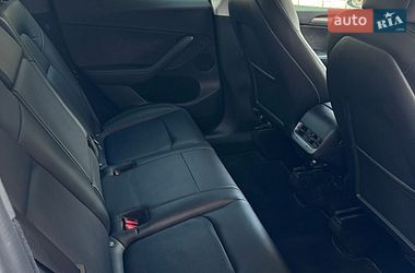 Внедорожник / Кроссовер Tesla Model Y 2022 в Полтаве