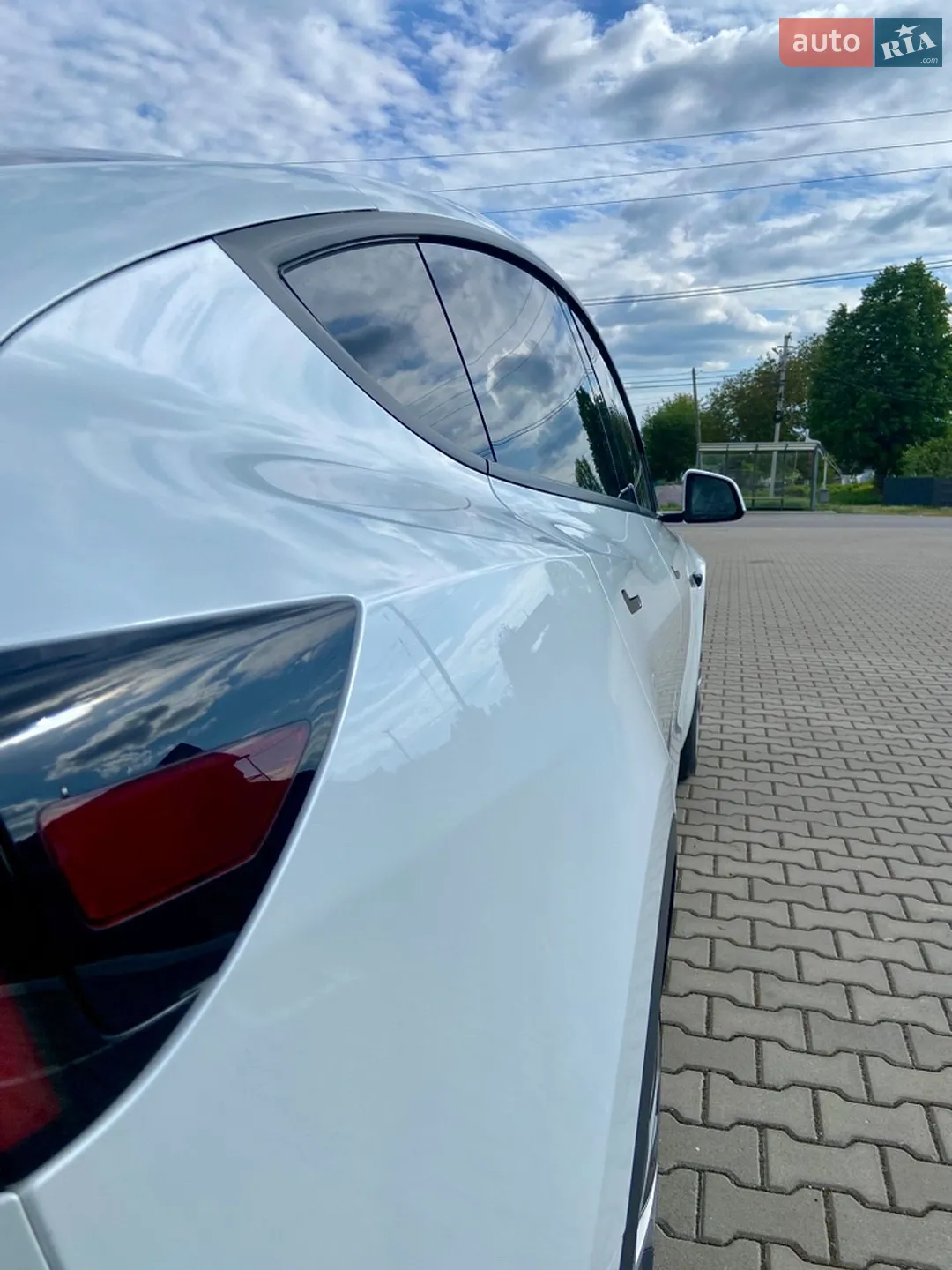 2022 Tesla Model Y - мініатюра 9