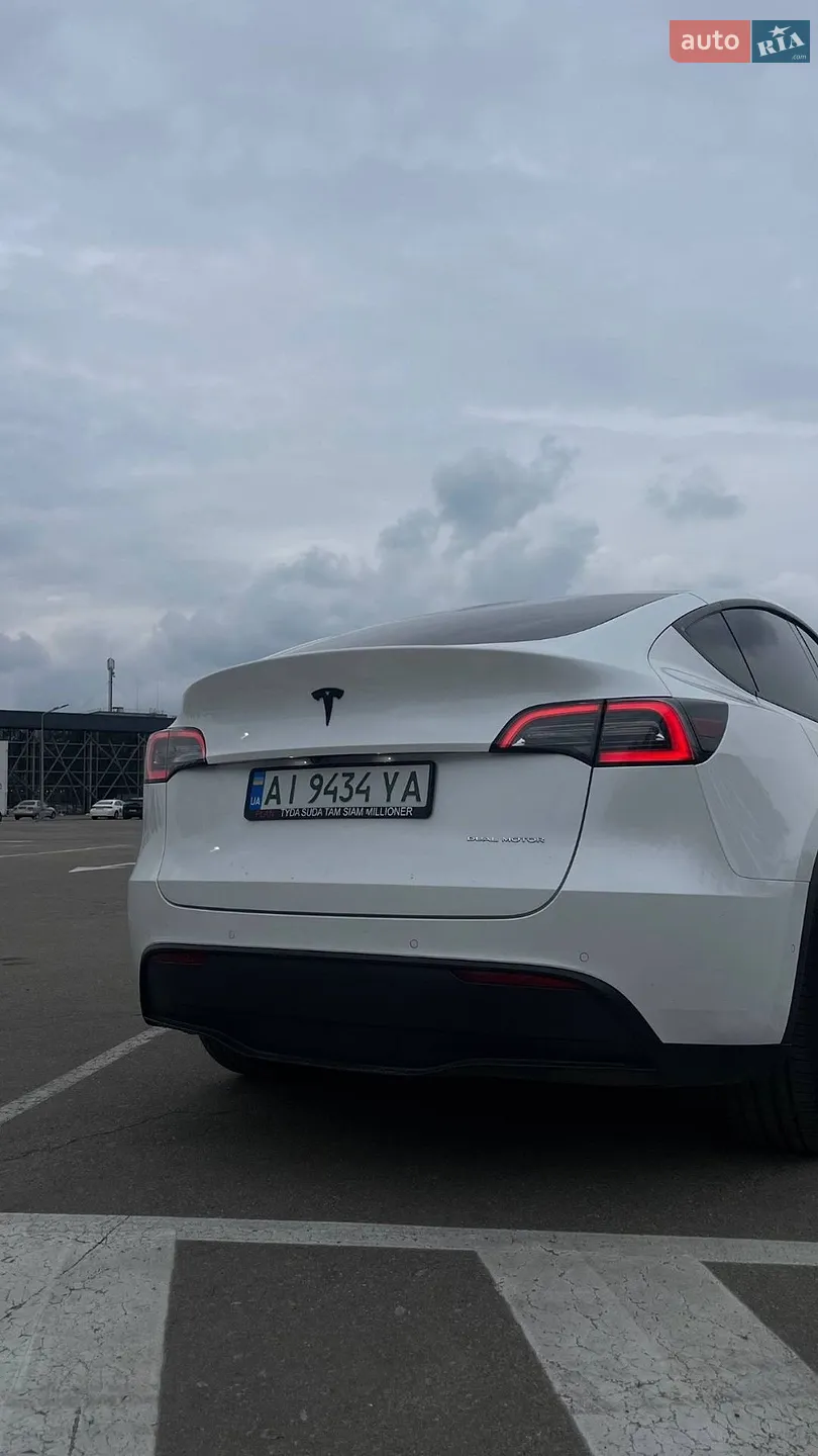 2021 Tesla Model Y - мініатюра 8