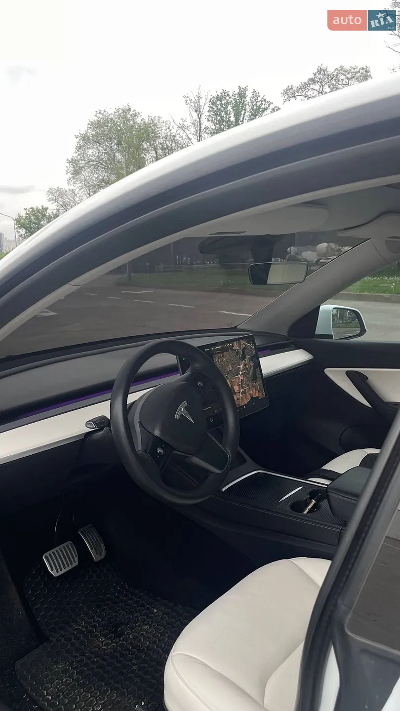 2021 Tesla Model Y - мініатюра 20