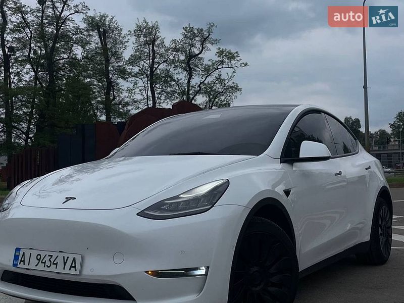 Позашляховик / Кросовер Tesla Model Y 2021 в Києві фото 23 Позашляховик / Кросовер Tesla Model Y 2021 в Києві