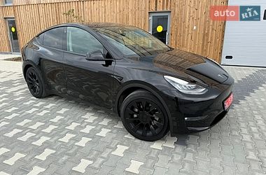 Внедорожник / Кроссовер Tesla Model Y 2021 в Львове
