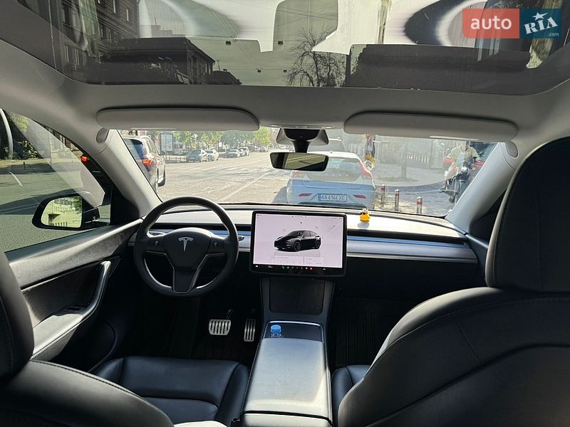 Внедорожник / Кроссовер Tesla Model Y 2022 в Киеве