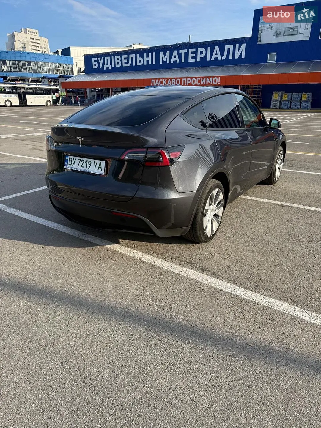 2024 Tesla Model Y - мініатюра 7