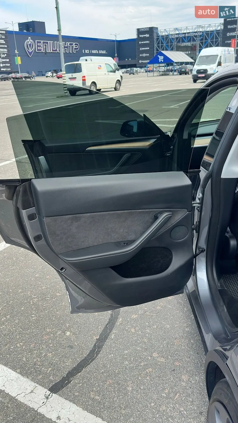 2024 Tesla Model Y - мініатюра 19