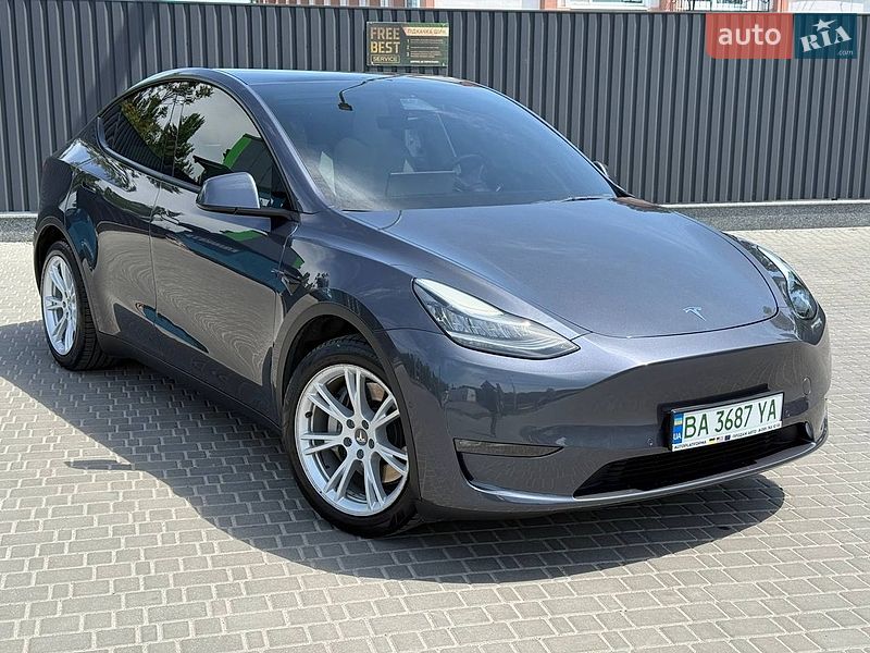 Позашляховик / Кросовер Tesla Model Y 2022 в Кропивницькому фото 8 Позашляховик / Кросовер Tesla Model Y 2022 в Кропивницькому