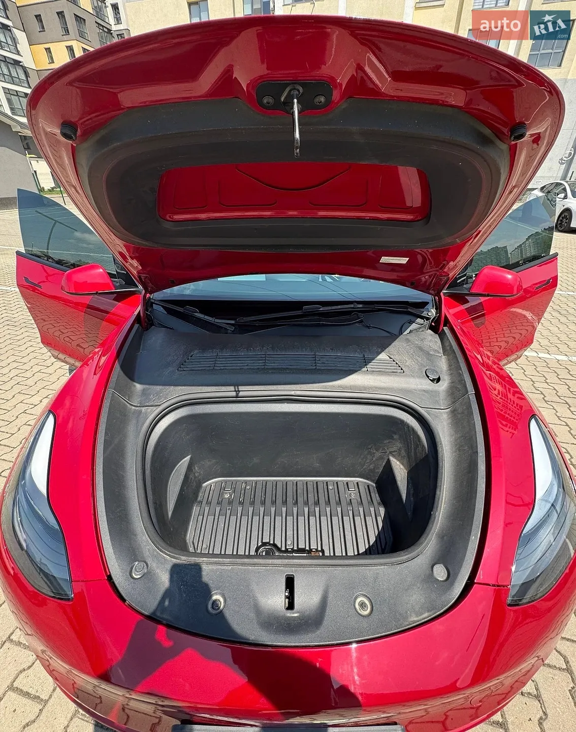 2022 Tesla Model Y - мініатюра 18