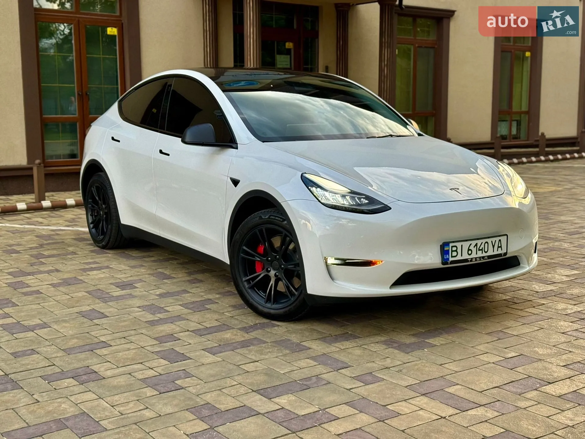 2021 Tesla Model Y - мініатюра 3