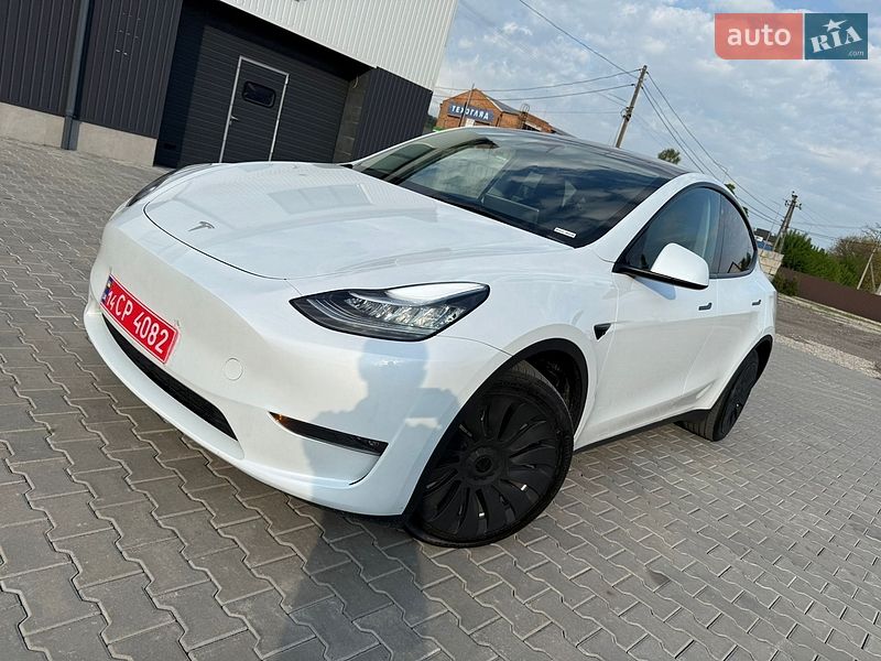 Внедорожник / Кроссовер Tesla Model Y 2023 в Виннице