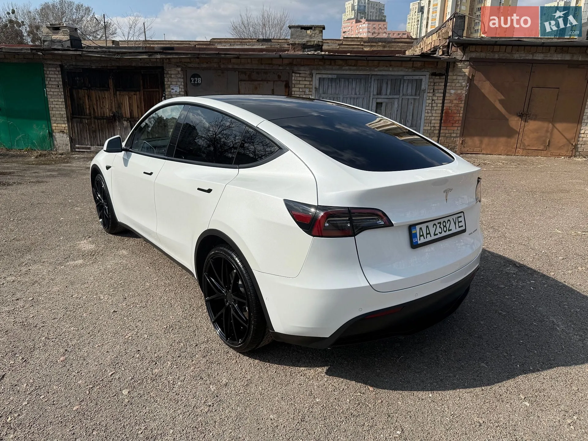 2021 Tesla Model Y - мініатюра 14