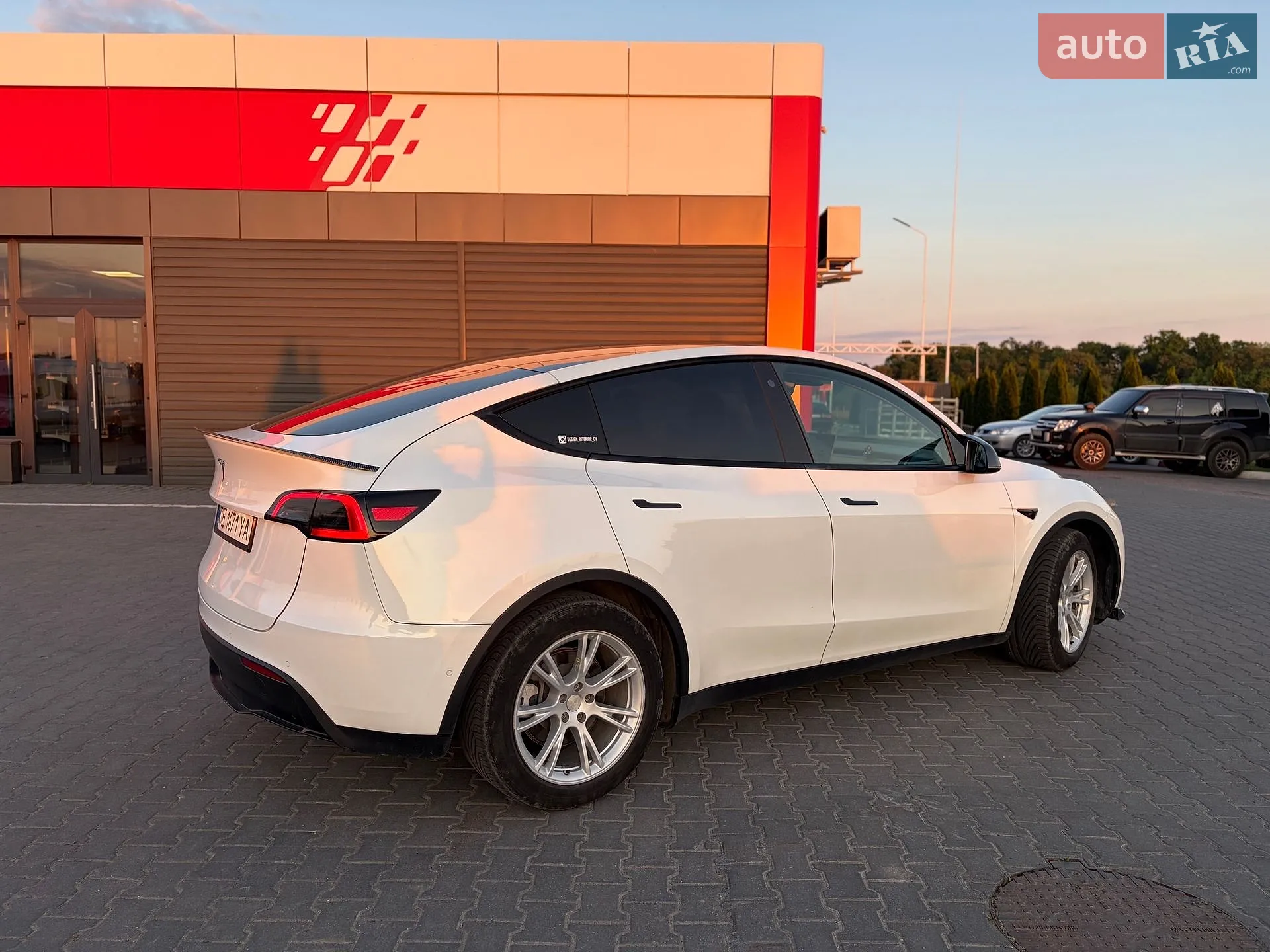 2021 Tesla Model Y - мініатюра 20