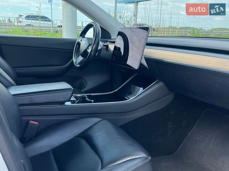 Внедорожник / Кроссовер Tesla Model Y 2020 в Львове фото 29 Внедорожник / Кроссовер Tesla Model Y 2020 в Львове