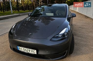 Внедорожник / Кроссовер Tesla Model Y 2020 в Киеве