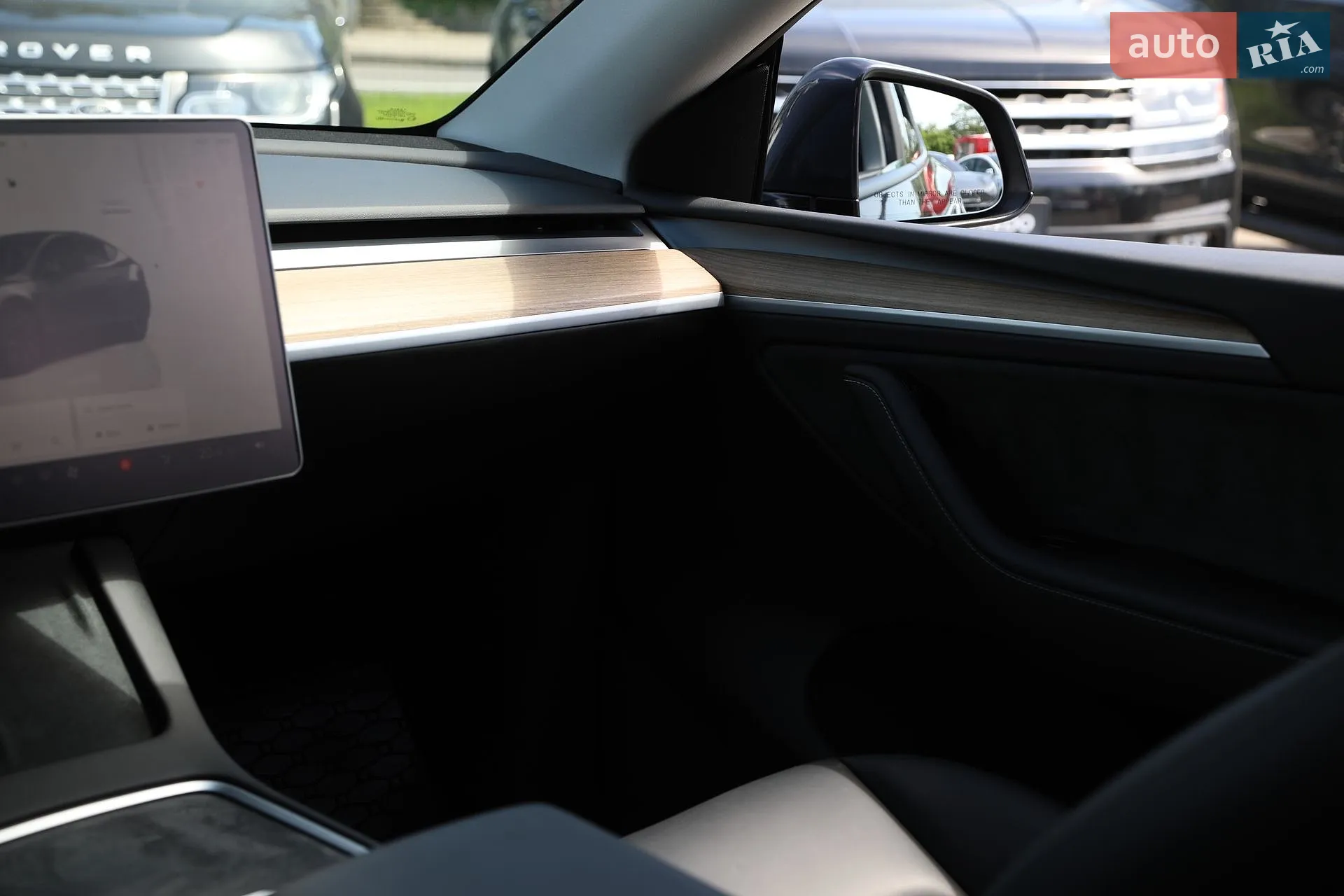 2024 Tesla Model Y - мініатюра 17