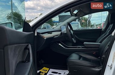 Позашляховик / Кросовер Tesla Model Y 2020 в Мукачевому