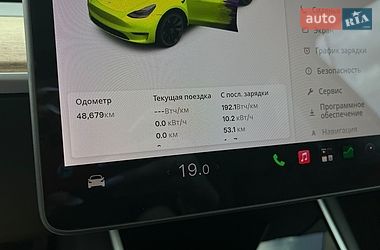 Позашляховик / Кросовер Tesla Model Y 2020 в Мукачевому
