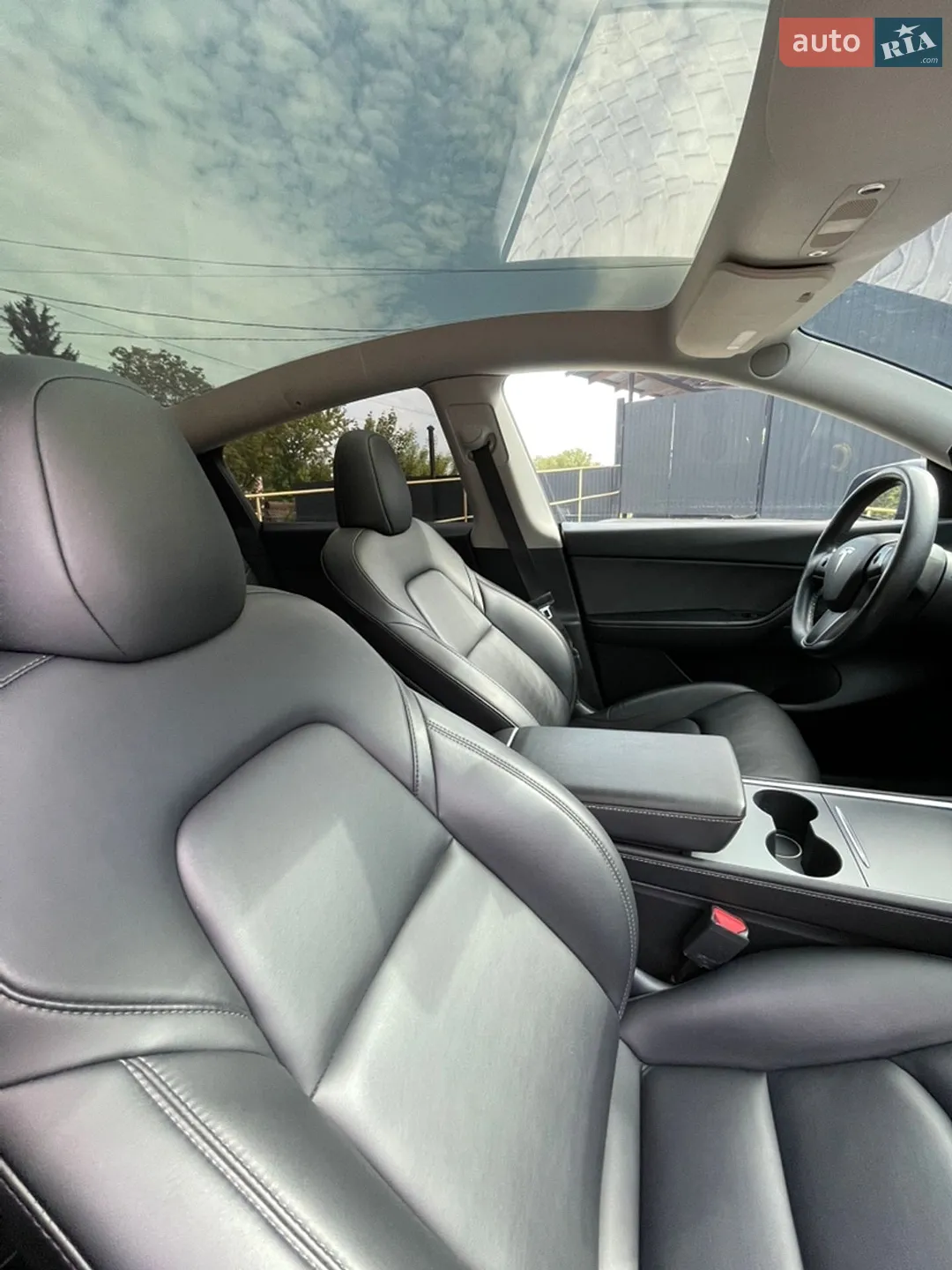 2022 Tesla Model Y - мініатюра 26
