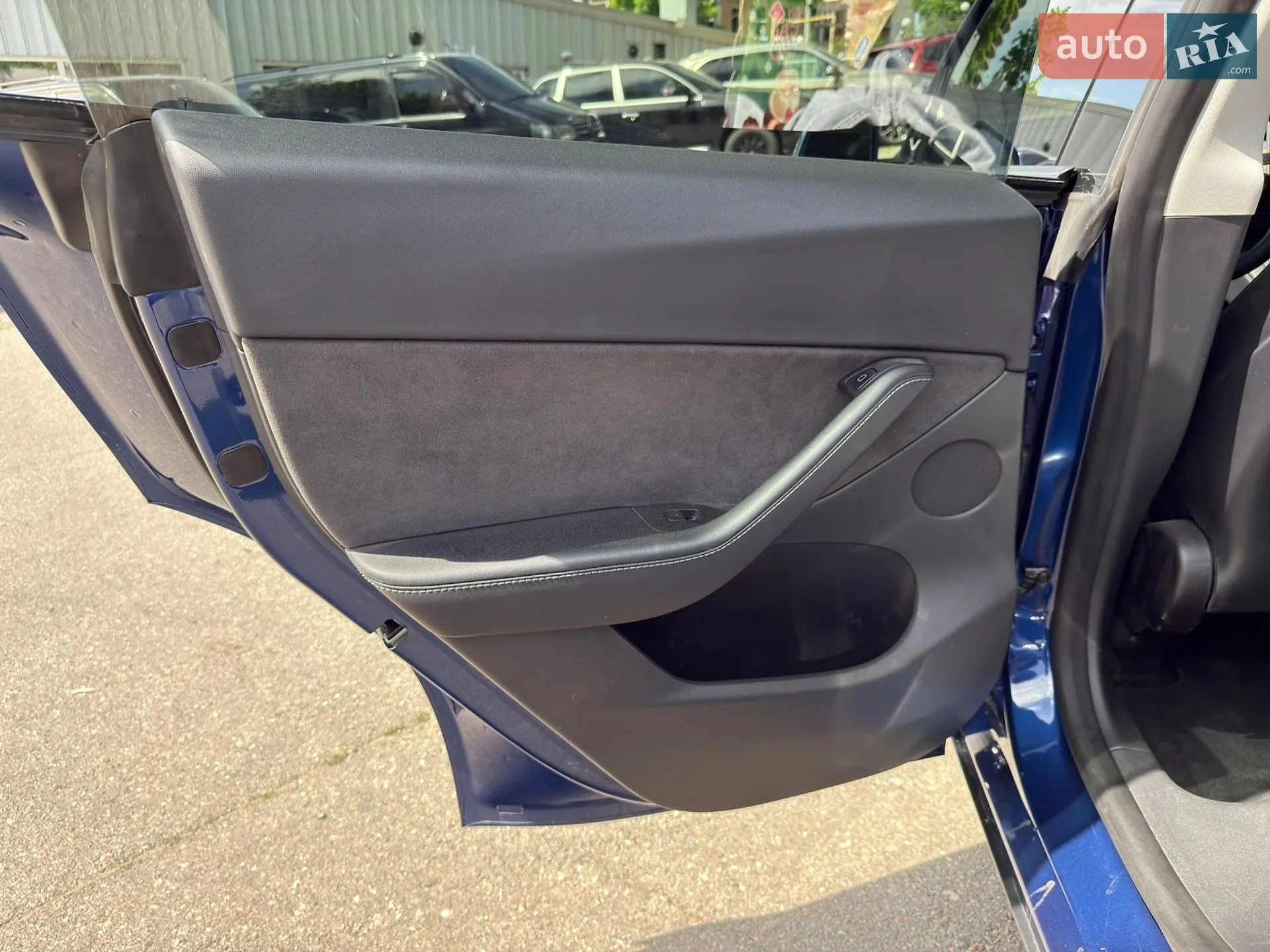 2022 Tesla Model Y - мініатюра 13