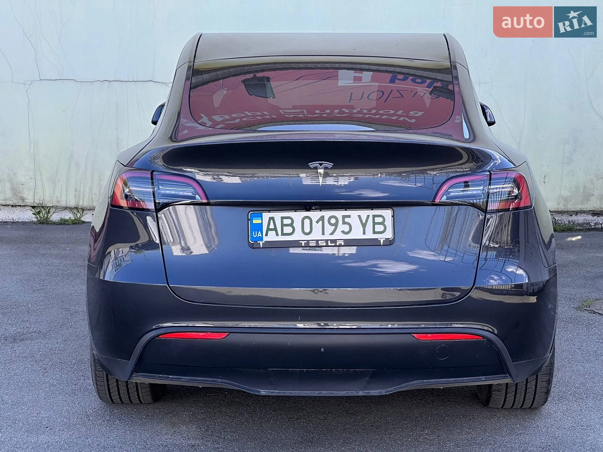 2025 Tesla Model Y - мініатюра 8