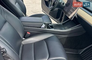 Позашляховик / Кросовер Tesla Model Y 2020 в Рівному