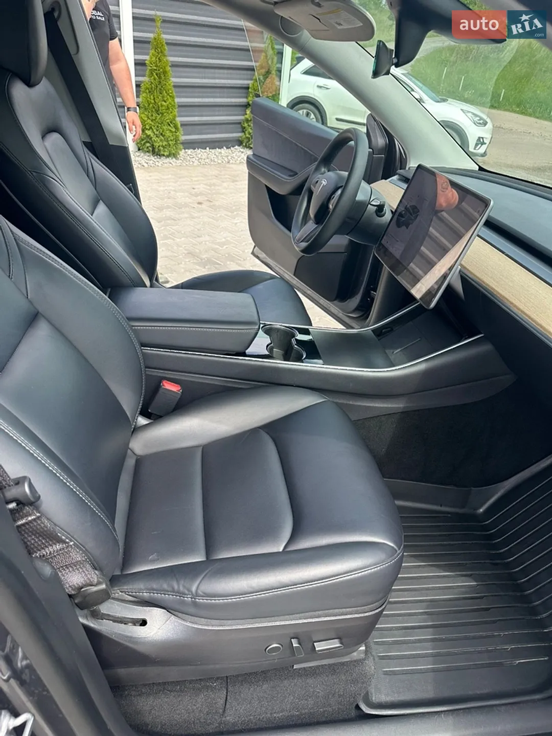 2020 Tesla Model Y - мініатюра 25