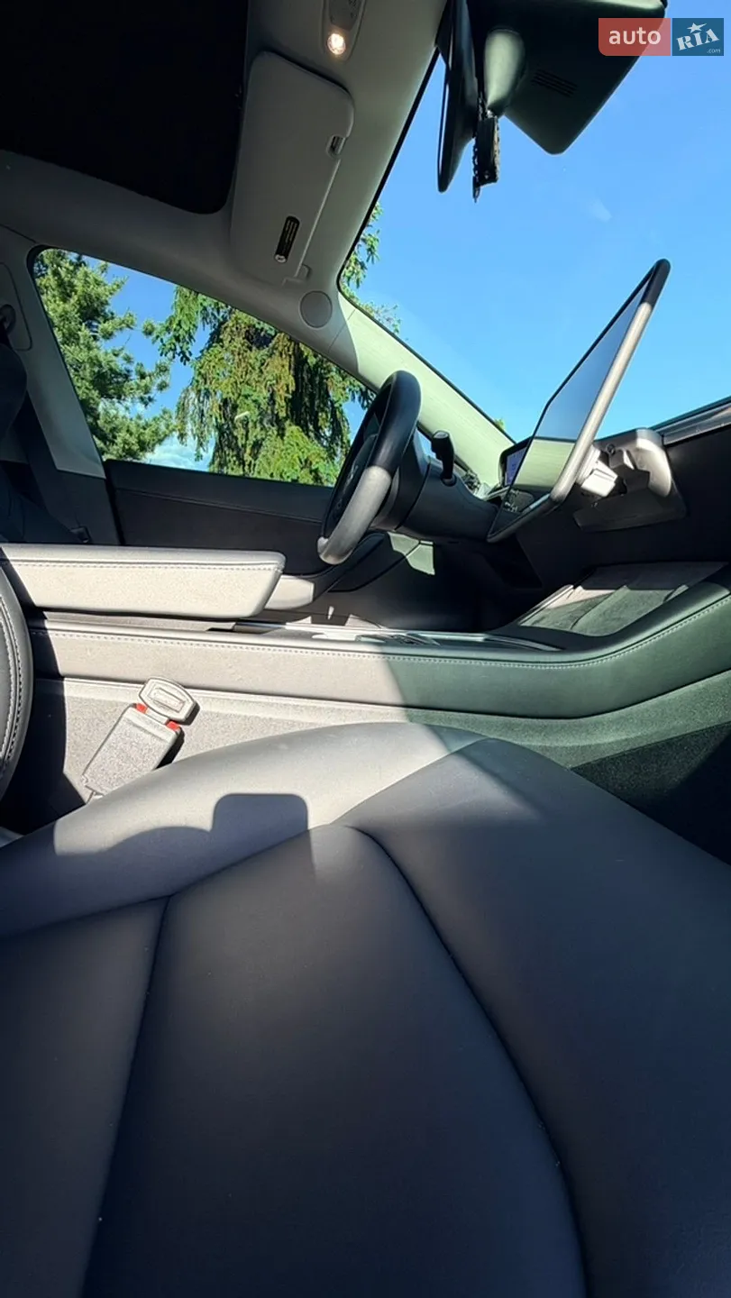 2022 Tesla Model Y - мініатюра 10
