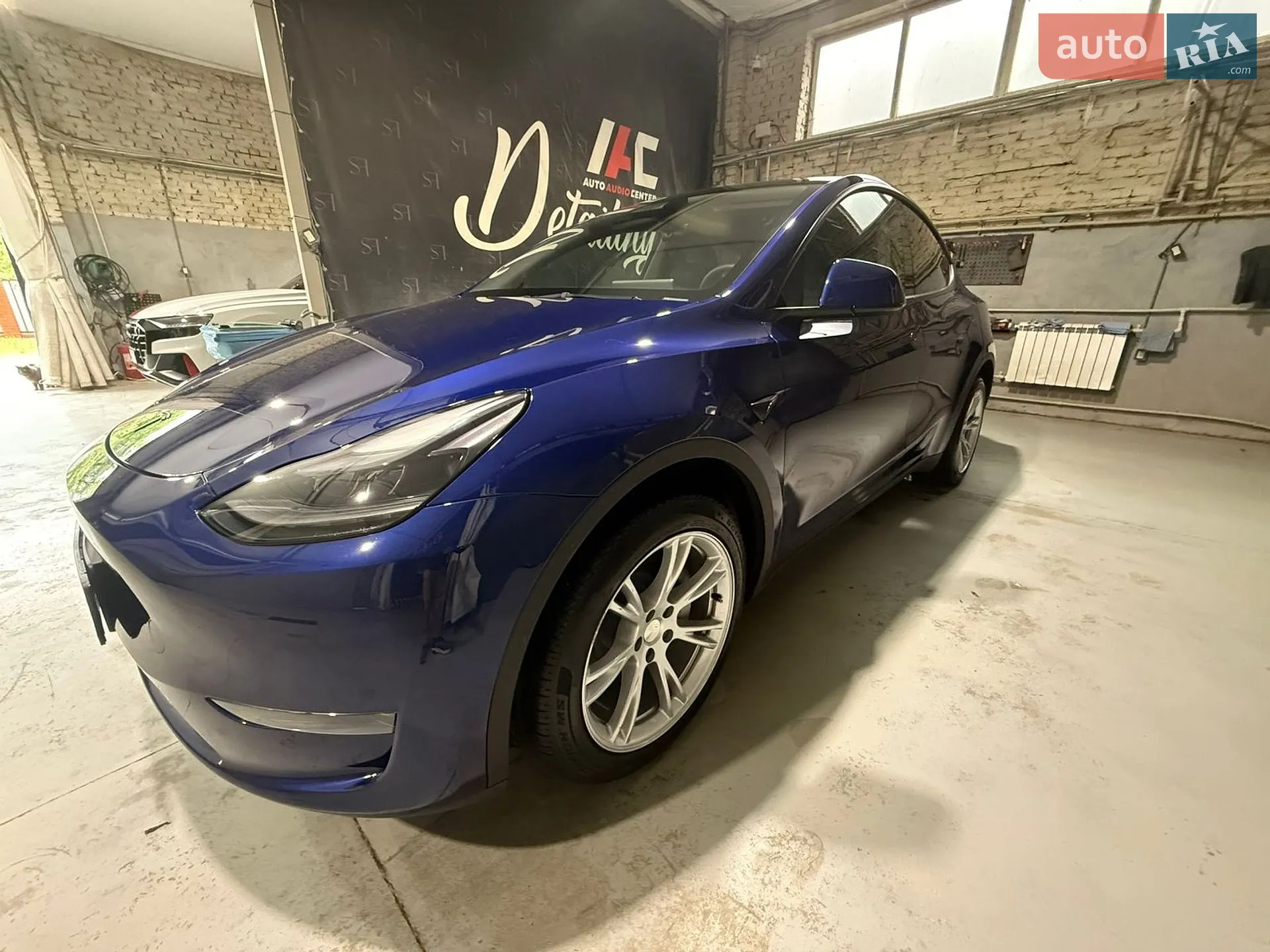 2024 Tesla Model Y - мініатюра 5