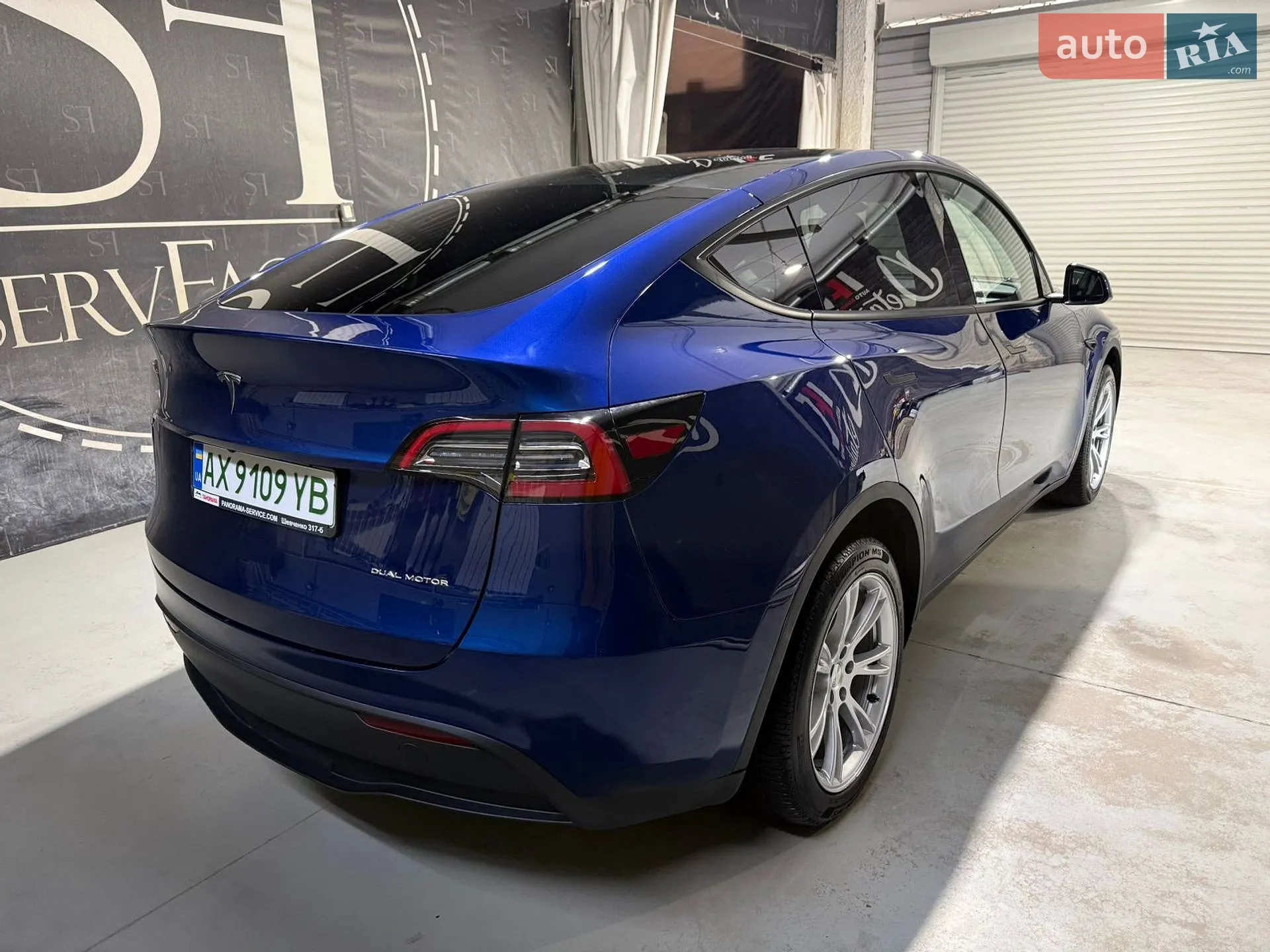 2024 Tesla Model Y - мініатюра 8