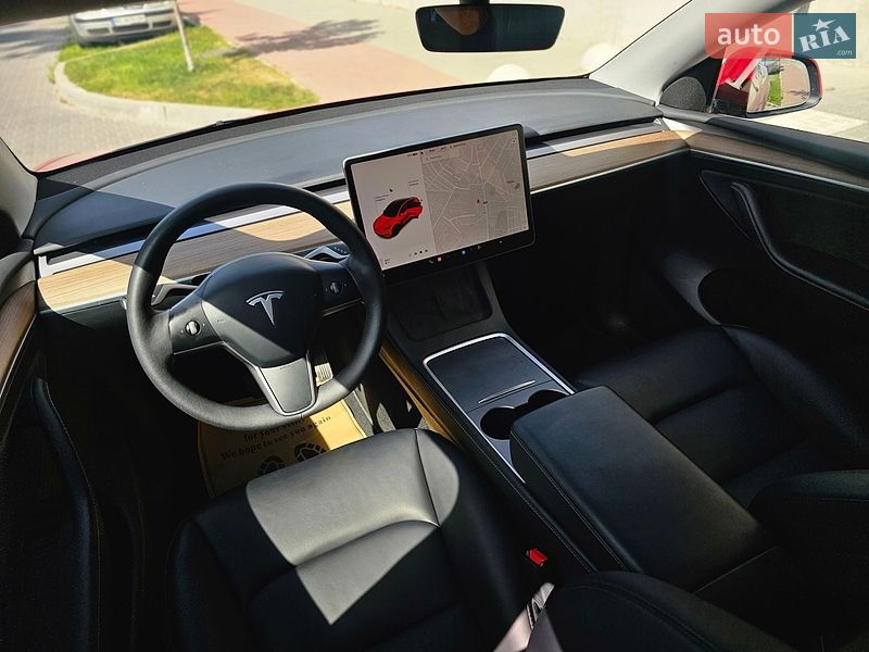 Внедорожник / Кроссовер Tesla Model Y 2023 в Львове