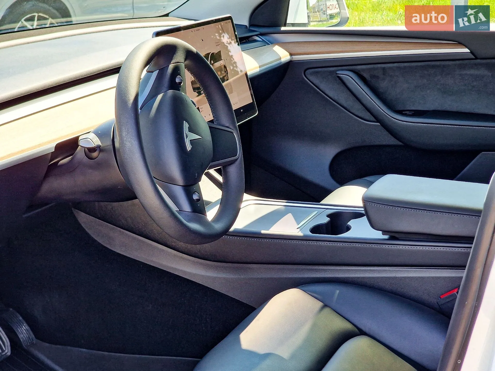 2023 Tesla Model Y - мініатюра 15