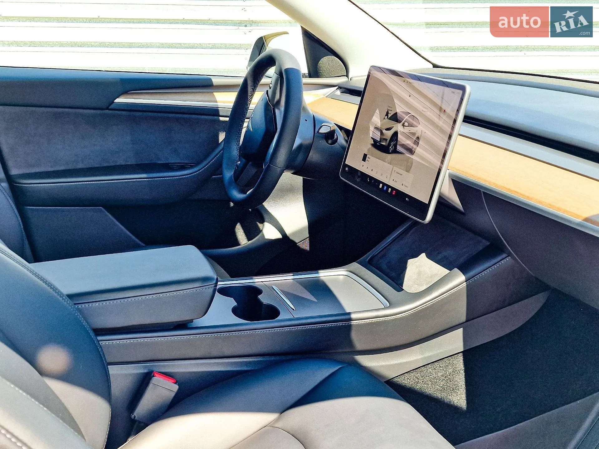 2023 Tesla Model Y - мініатюра 20