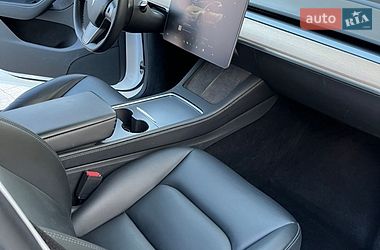 Внедорожник / Кроссовер Tesla Model Y 2022 в Киеве
