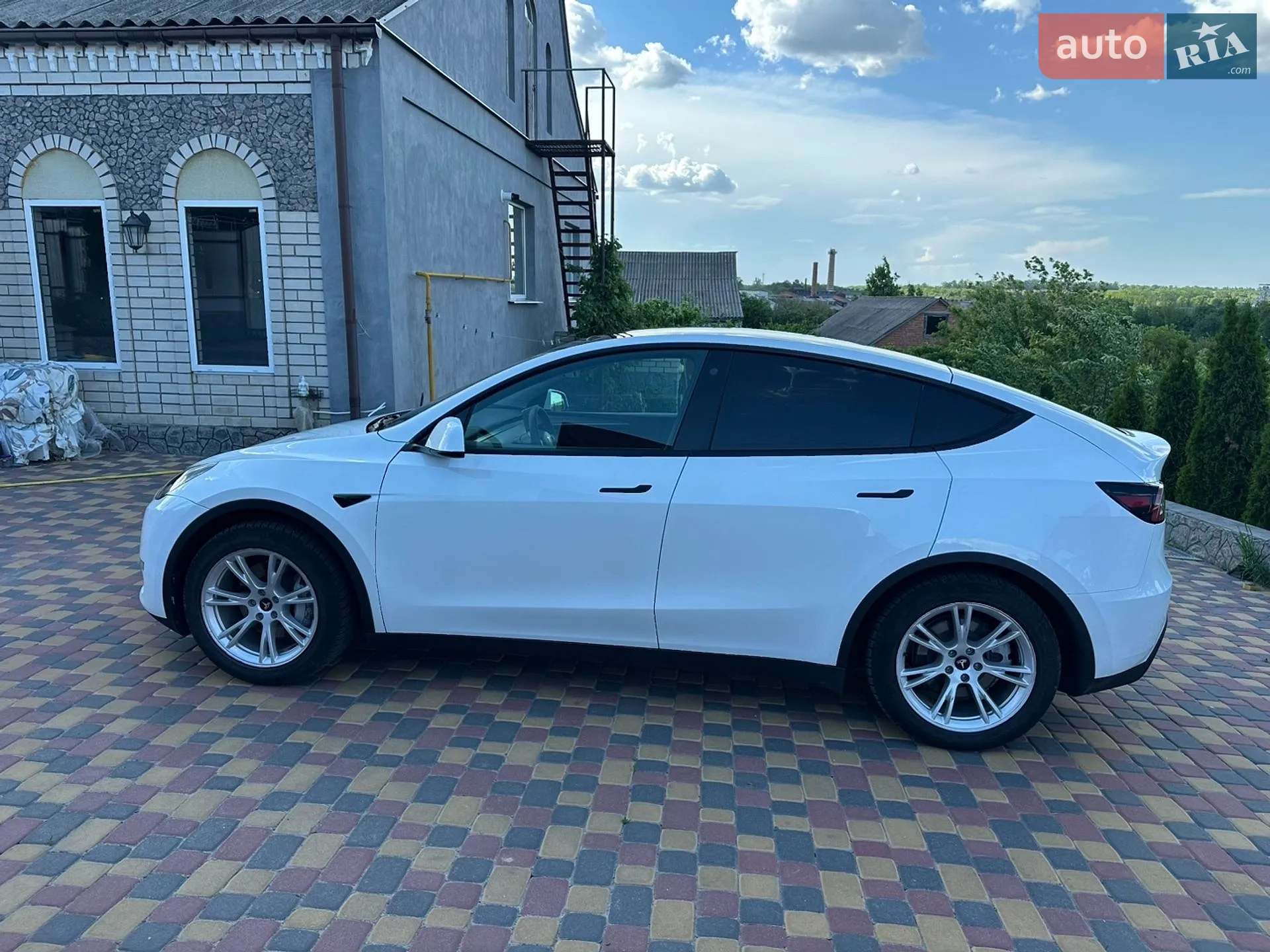 2022 Tesla Model Y - мініатюра 11