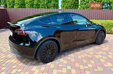 Позашляховик / Кросовер Tesla Model Y 2024 в Києві