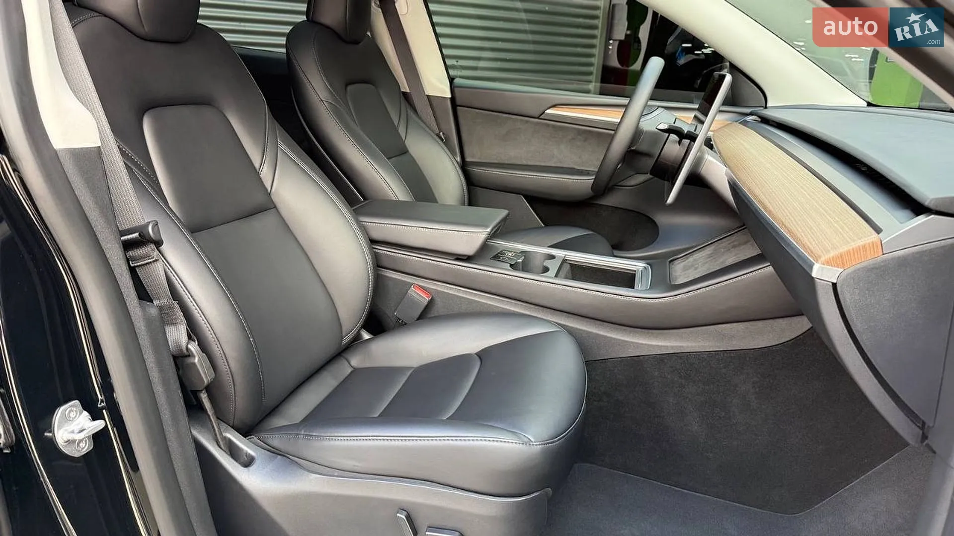 2023 Tesla Model Y - мініатюра 17