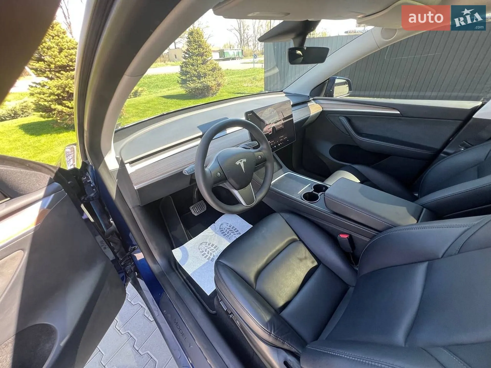 2023 Tesla Model Y - мініатюра 23