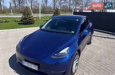 Позашляховик / Кросовер Tesla Model Y 2023 в Києві