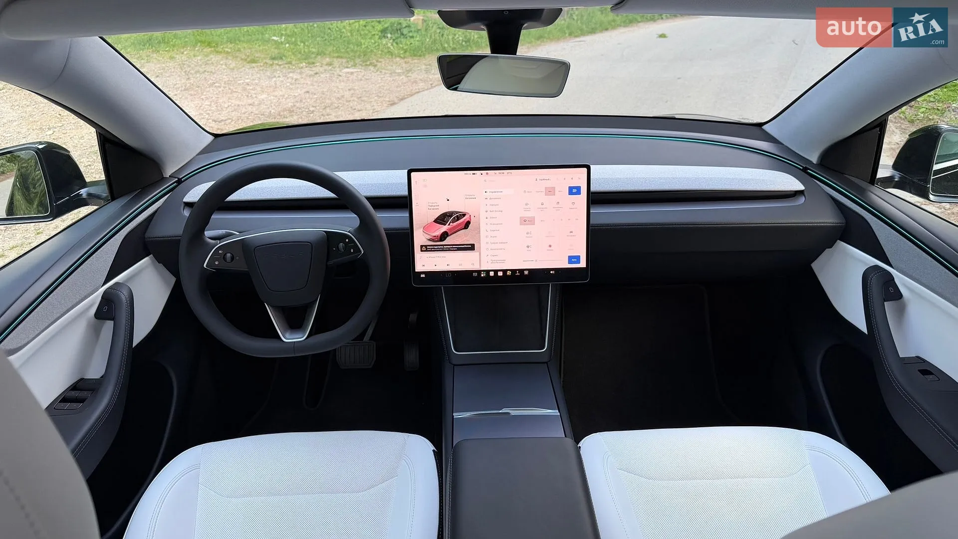 2025 Tesla Model Y - мініатюра 19