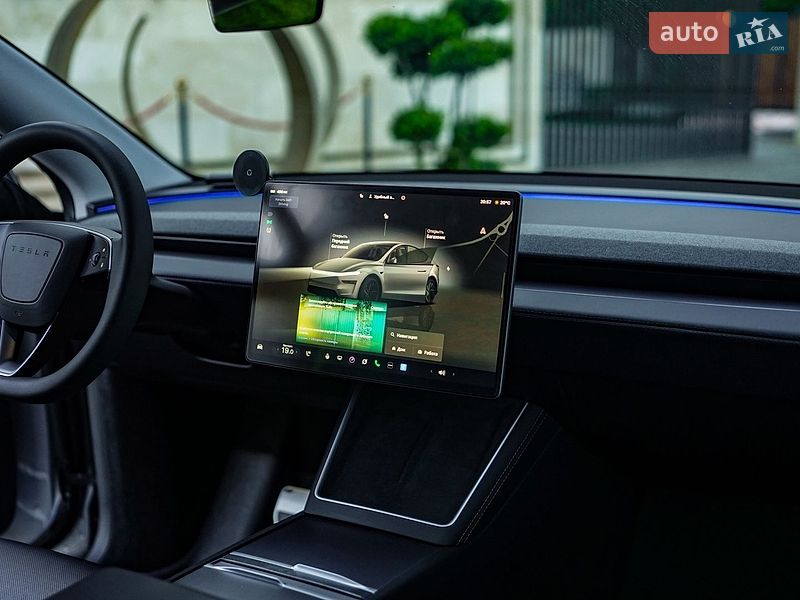Позашляховик / Кросовер Tesla Model Y 2025 в Львові