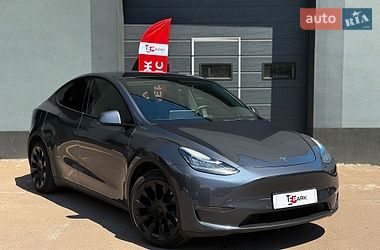Внедорожник / Кроссовер Tesla Model Y 2022 в Киеве