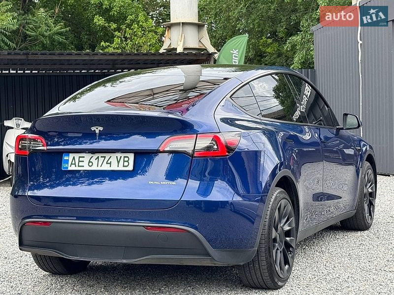 Внедорожник / Кроссовер Tesla Model Y 2023 в Днепре