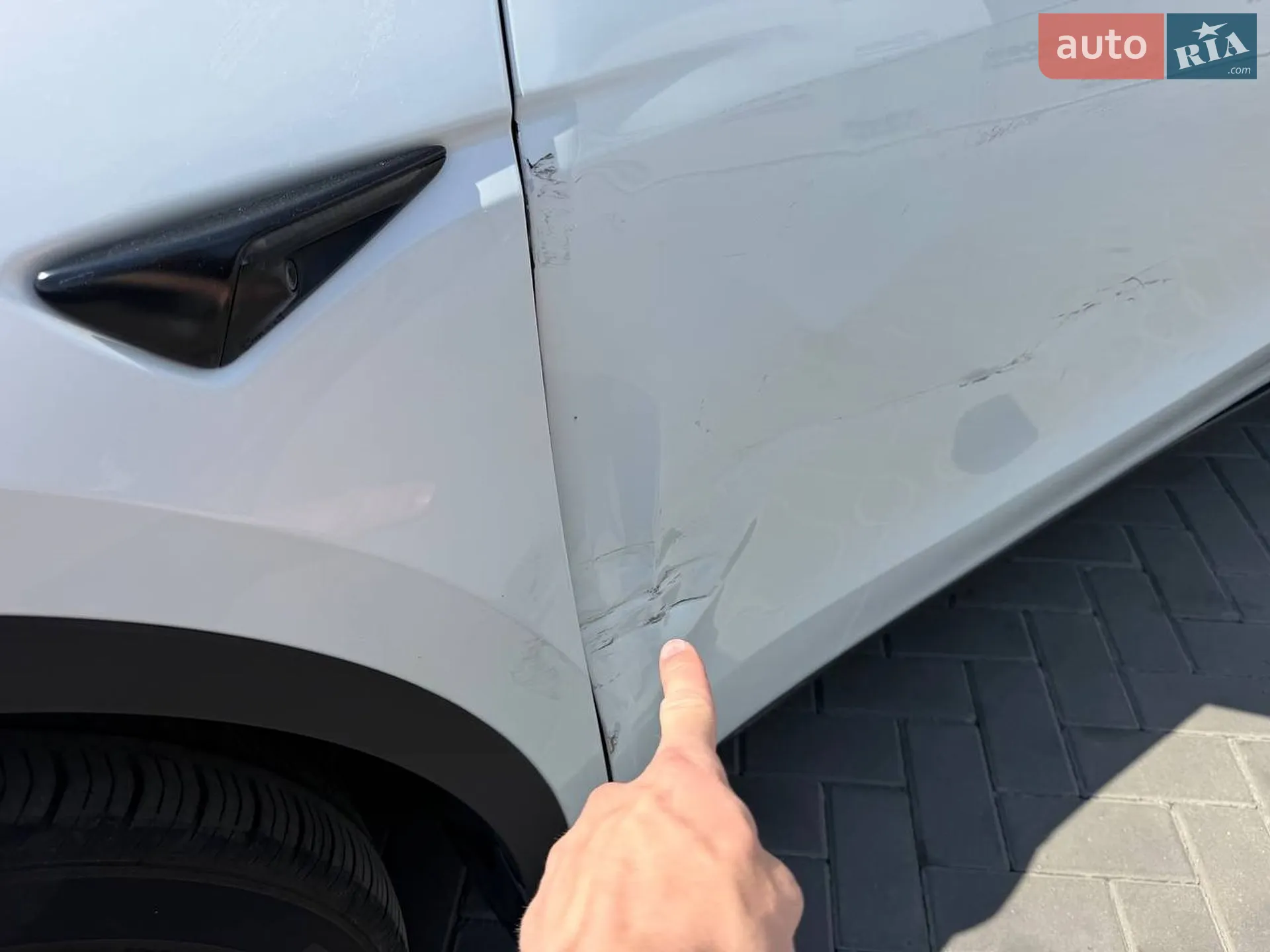 2020 Tesla Model Y - мініатюра 4