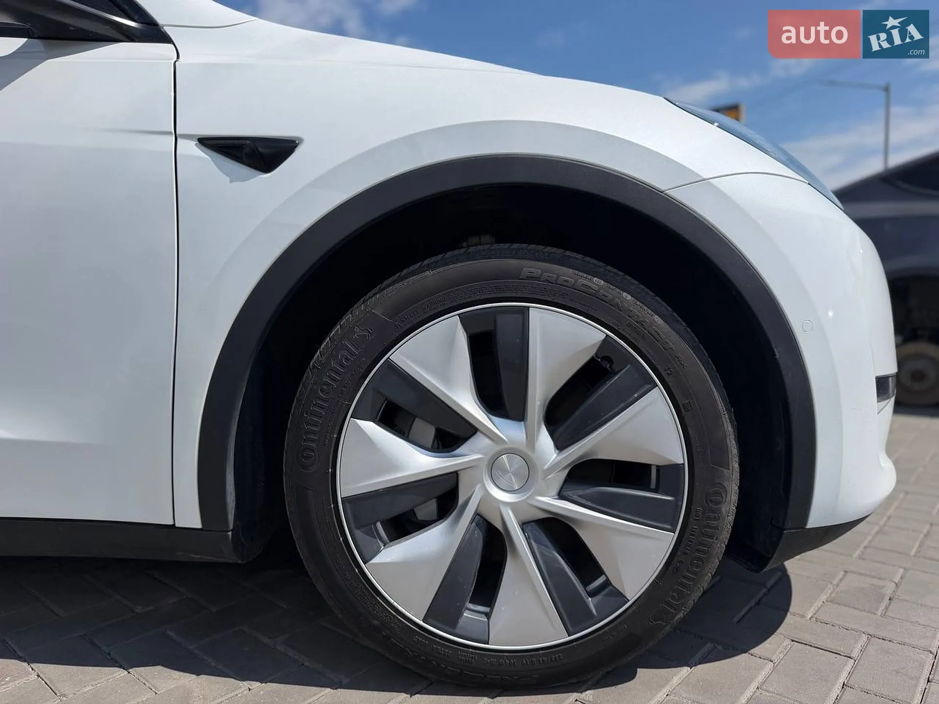 2020 Tesla Model Y - мініатюра 5