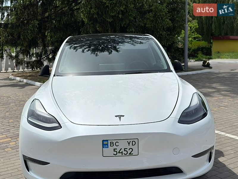 Внедорожник / Кроссовер Tesla Model Y 2022 в Луцке