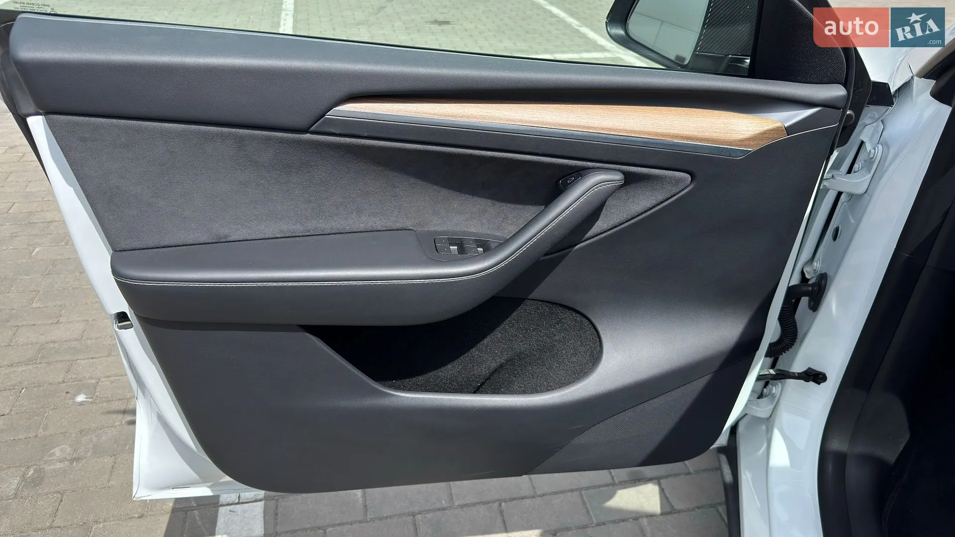 2022 Tesla Model Y - мініатюра 29