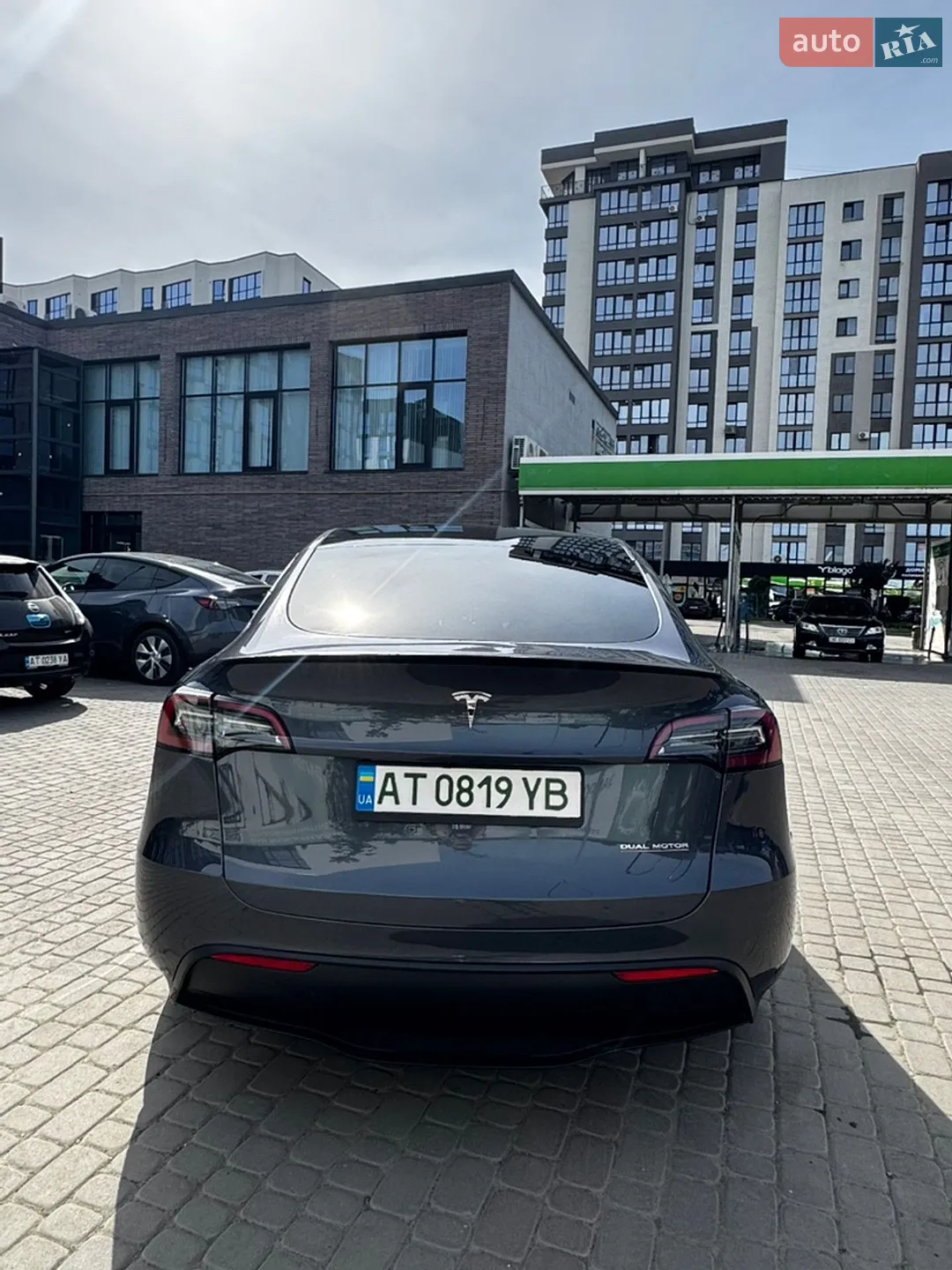 2023 Tesla Model Y - мініатюра 11